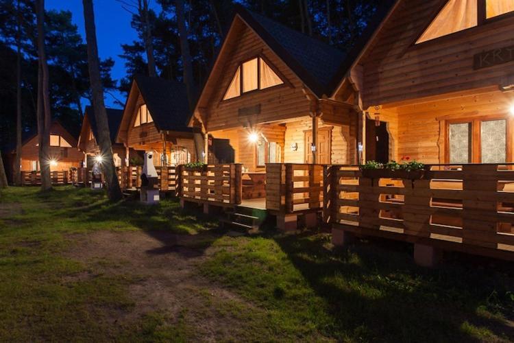 Spacious Holiday Homes Near The Beach In Побєрово Екстер'єр фото